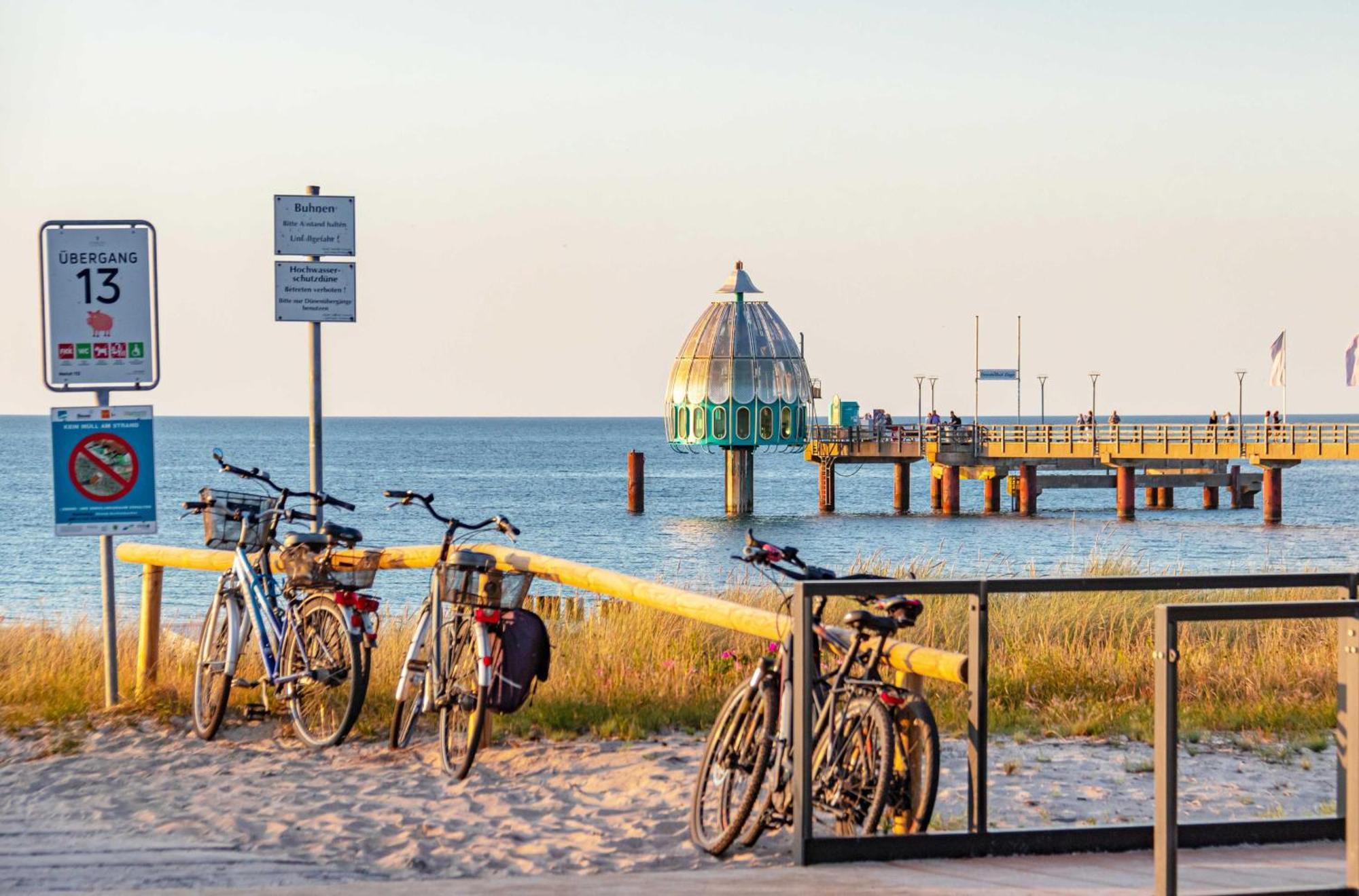 Herzmuschel An Der Seebruecke Zingst Exterior photo